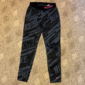 Nike Kids Black and Gray Patterned Leggings